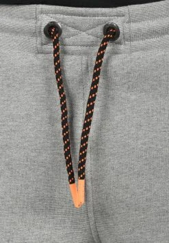 Meilleur prix 🌟 Solid RAFIK - Short - Grey Melange 🎉 10 Meilleur prix 🌟 Solid RAFIK - Short - Grey Melange 🎉 -Solid Soldes 10a5c152685545ca8f1283ed8cf2e1b4