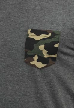 Tout neuf 🧨 Solid SDCALVIN - T-shirt Imprimé - Grey Melange ❤️ 8 Tout neuf 🧨 Solid SDCALVIN - T-shirt Imprimé - Grey Melange ❤️ -Solid Soldes 13492d1474a34ac18b2b25d497dda5cc