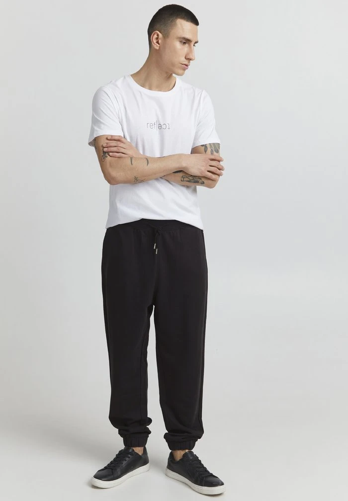 Les meilleures critiques de 💯 Solid Pantalon De Survêtement - True Black 😀 2 Les meilleures critiques de 💯 Solid Pantalon De Survêtement - True Black 😀 – Image 2