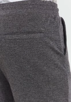 Meilleure affaire 🔔 Solid SDSTEVEN - Short - Dark Grey Melange 🧨 11 Meilleure affaire 🔔 Solid SDSTEVEN - Short - Dark Grey Melange 🧨 -Solid Soldes 2efa52fa101a49f3891a5529159ca812