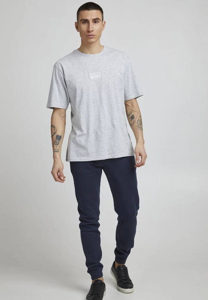 Remise ⌛ Solid SDROUVEN - Pantalon De Survêtement - Insignia Blue 🌟 2 Remise ⌛ Solid SDROUVEN - Pantalon De Survêtement - Insignia Blue 🌟 – Image 2