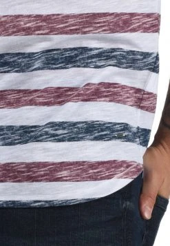 Promo ✔️ Solid SDTET - T-shirt Imprimé - Wine Red 😉 -Solid Soldes 3c00127d501f491aa38154643abac398