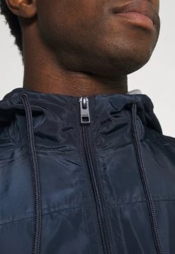 Vente flash ⭐ Solid PERCY - Veste Légère - Insignia Blue ❤️ 12 Vente flash ⭐ Solid PERCY - Veste Légère - Insignia Blue ❤️ -Solid Soldes 3f966dda798c44568abc89f962c18d2e