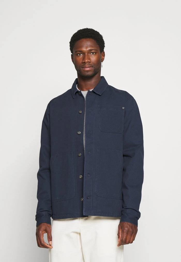 Promo 🧨 Solid TIAS - Veste Légère - Insignia Blue ⌛ 1 Promo 🧨 Solid TIAS - Veste Légère - Insignia Blue ⌛