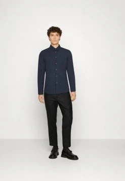 Solid Soldes -Solid Soldes 53b1a6f9179842978d053c8433cd329e