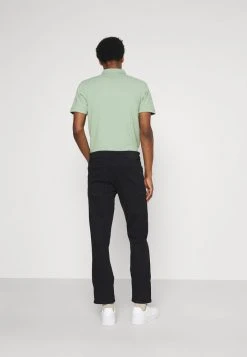 Offres ✨ Solid SDRYDER BLACK 100 - Jean Droit - Black Denim ✔️ 9 Offres ✨ Solid SDRYDER BLACK 100 - Jean Droit - Black Denim ✔️ -Solid Soldes 6c2a524ff105469d963ab70d029b974b