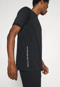 Top 10 💯 Solid REVEL - T-shirt Imprimé - Black 😉 -Solid Soldes 8732fb81b73a450b8ea90054ba1aa309