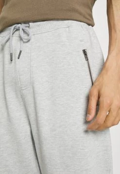 Tout neuf 💯 Solid VARESH PANTS - Pantalon De Survêtement - Light Grey Melange 🌟 11 Tout neuf 💯 Solid VARESH PANTS - Pantalon De Survêtement - Light Grey Melange 🌟 -Solid Soldes 9a622f26dd6c42c28ed6941d109eb89a