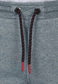 Meilleure affaire 💯 Solid RAFIK - Short - Insignia Blue Melange 👏 10 Meilleure affaire 💯 Solid RAFIK - Short - Insignia Blue Melange 👏 -Solid Soldes 9e8843f4217c4334994bcd73cb3b08ff