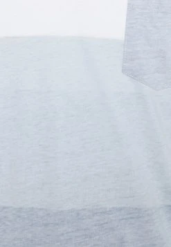 Les meilleures critiques de 🛒 Solid PORUS - T-shirt Imprimé - Insignia Blue ⌛ 16 Les meilleures critiques de 🛒 Solid PORUS - T-shirt Imprimé - Insignia Blue ⌛ -Solid Soldes a653f2ead3d44ddf9566e9150d15b146