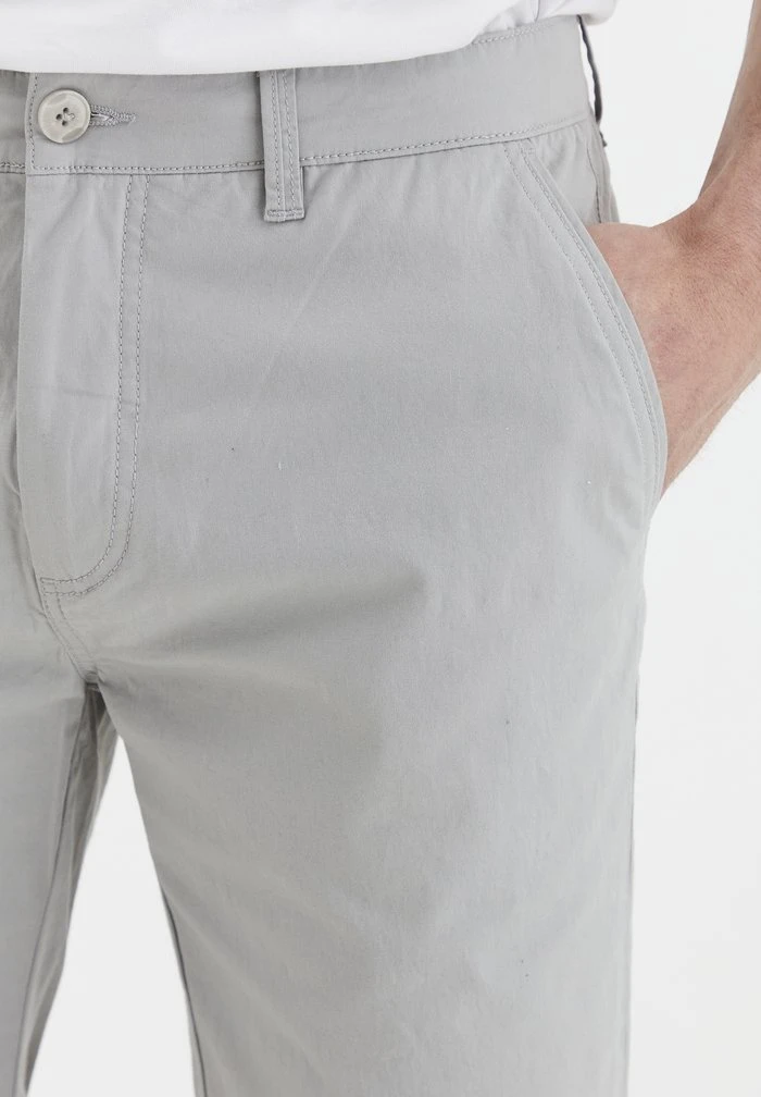 Nouveau ⌛ Solid SDTITIAN - Short - Light Grey 🤩 6 Nouveau ⌛ Solid SDTITIAN - Short - Light Grey 🤩 – Image 6