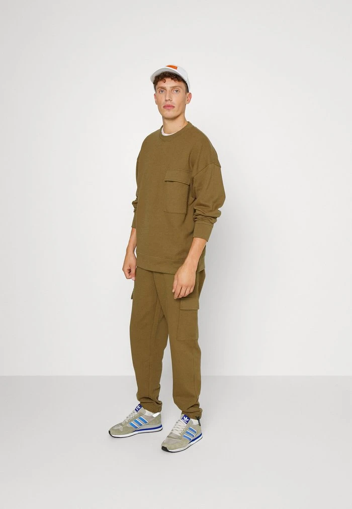 Le moins cher 🥰 Solid VARDEN CREWNECK - Sweatshirt - Kangaroo ✨ 2 Le moins cher 🥰 Solid VARDEN CREWNECK - Sweatshirt - Kangaroo ✨ – Image 2