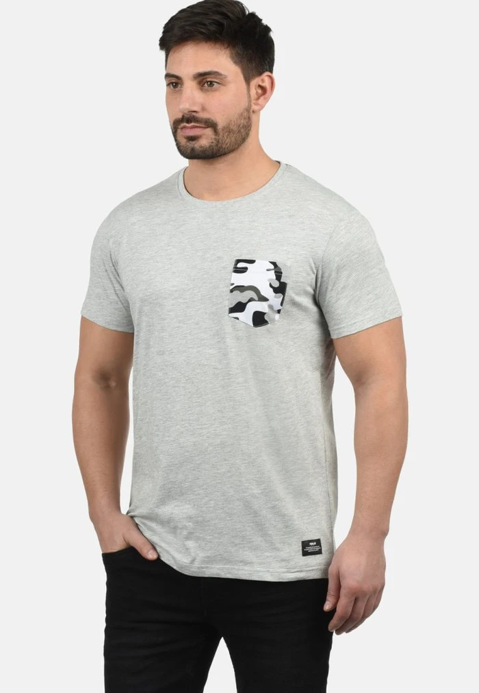 Meilleur prix ⭐ Solid SDCALVIN - T-shirt Imprimé - Light Grey 🥰 1 Meilleur prix ⭐ Solid SDCALVIN - T-shirt Imprimé - Light Grey 🥰
