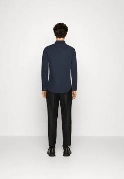 Nouveau 🤩 Solid VERO - Chemise - Dark Grey 🎁 -Solid Soldes d94539818e7d4380ad7bfbb2652e46a9