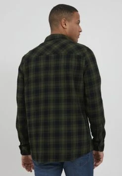 Top 10 👏 Solid SDVARICK 💯 SHIRT 21106073 - Chemise - Black Forest ✨ -Solid Soldes e7ad5ad4dd104d62a677c2d2e9f12a42