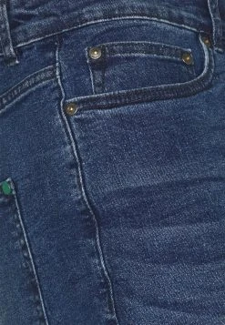 Bon marché ❤️ Solid SDRYDER - Short En Jean - Middle Blue Denim 🔔 -Solid Soldes ea7d437bbd0a4c7ebc3eac48dbfe2a80