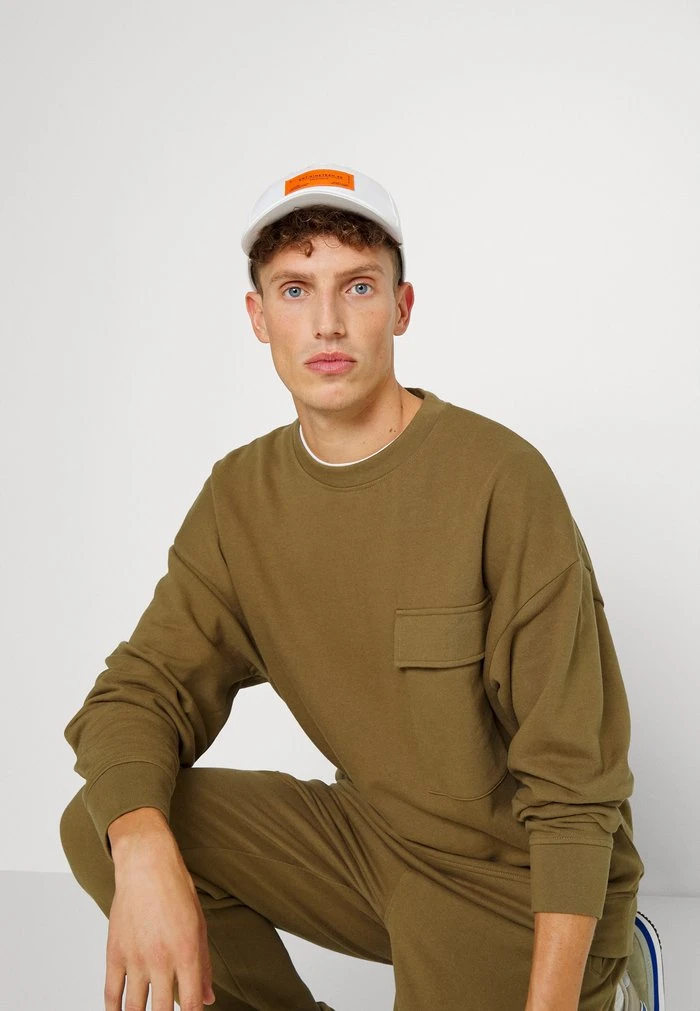 Le moins cher 🥰 Solid VARDEN CREWNECK - Sweatshirt - Kangaroo ✨ 4 Le moins cher 🥰 Solid VARDEN CREWNECK - Sweatshirt - Kangaroo ✨ – Image 4