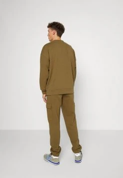 Le moins cher 🥰 Solid VARDEN CREWNECK - Sweatshirt - Kangaroo ✨ 9 Le moins cher 🥰 Solid VARDEN CREWNECK - Sweatshirt - Kangaroo ✨ -Solid Soldes f694cc94442d4cd6b0ad235294edacbc