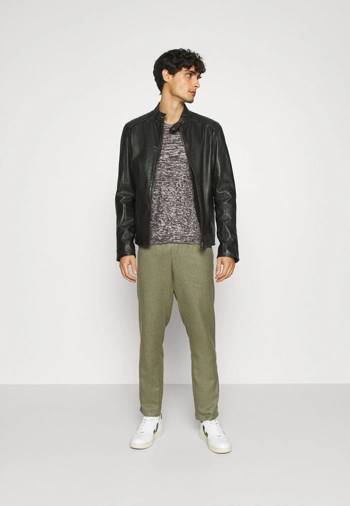 Les meilleures critiques de 😀 Solid ONECK - Pullover - Black 🎁 2 Les meilleures critiques de 😀 Solid ONECK - Pullover - Black 🎁 – Image 2