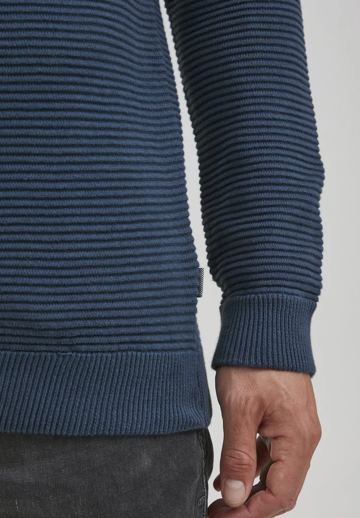 Sortie 🎉 Solid SDNICHOLAS - Pullover - Ensign Blue 🥰 5 Sortie 🎉 Solid SDNICHOLAS - Pullover - Ensign Blue 🥰 – Image 5